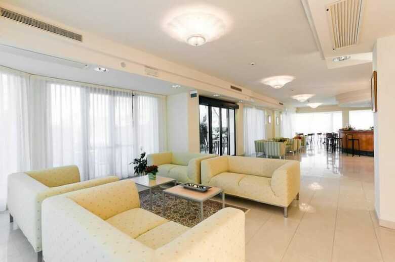 Family Hotel Globus