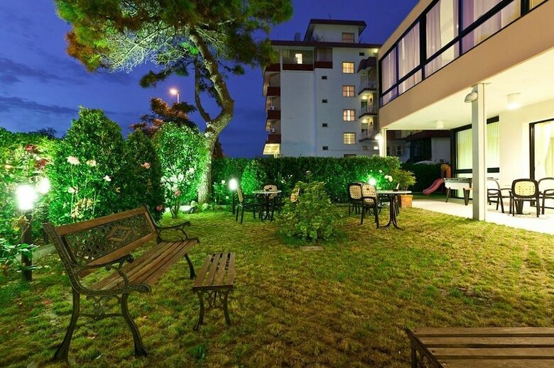 Family Hotel Globus