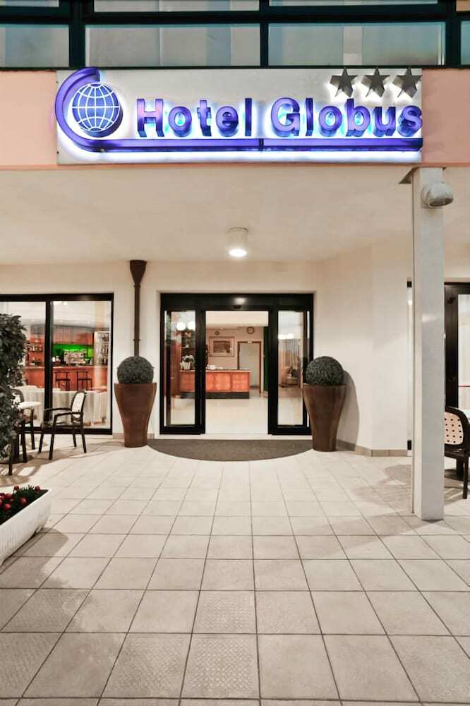 Family Hotel Globus