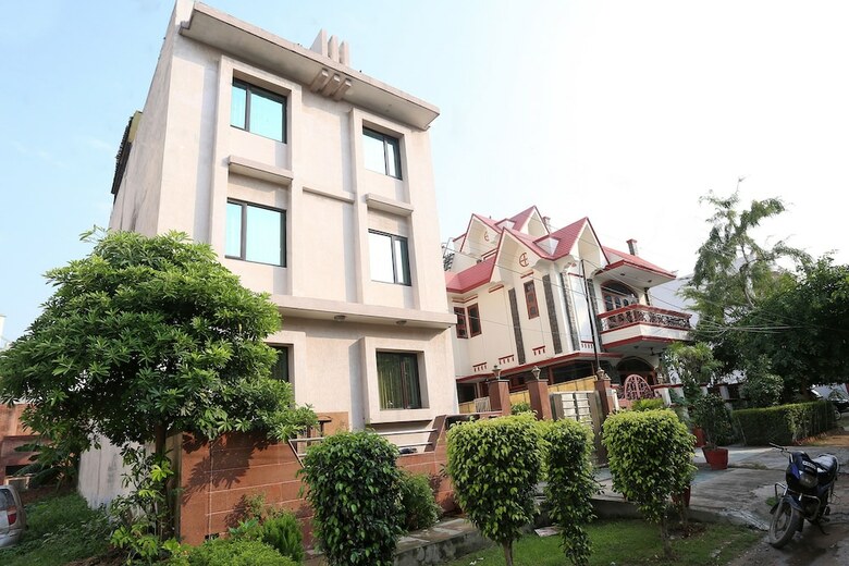Hotel Oyo 9422 Prime