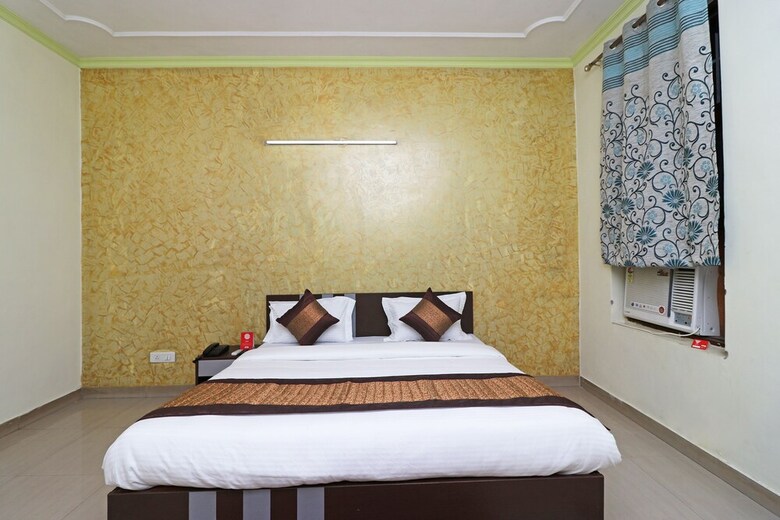 Hotel Oyo 10071 Go Rooms Sector 45
