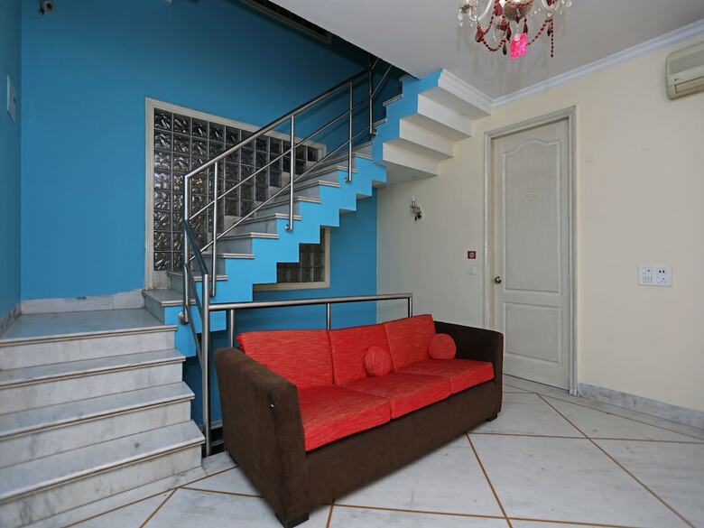 Hotel Oyo 9947 Ashiana Guest House