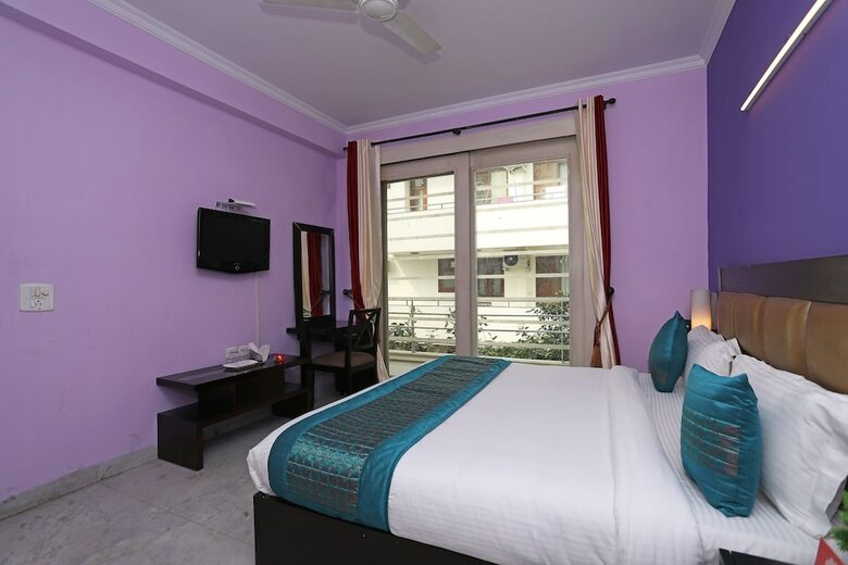 Hotel Oyo 9947 Ashiana Guest House