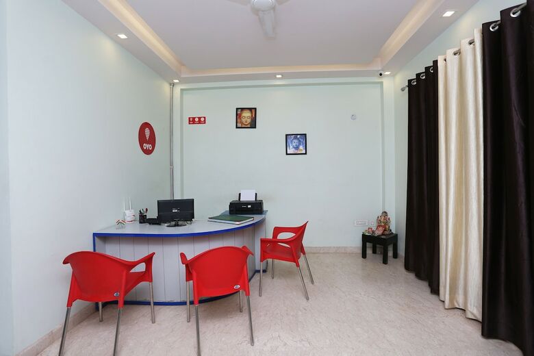 Hotel Oyo 9987 Zap Stays