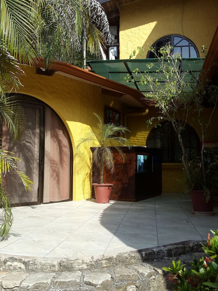 Hotel Colibri