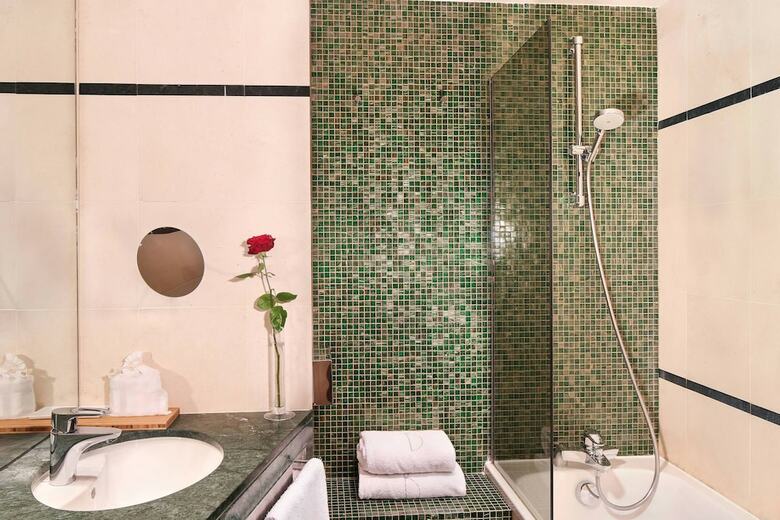 Hotel Banke Opera, Autograph Collection