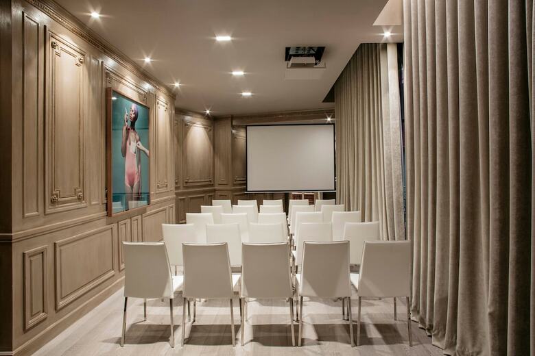 Hotel Banke Opera, Autograph Collection