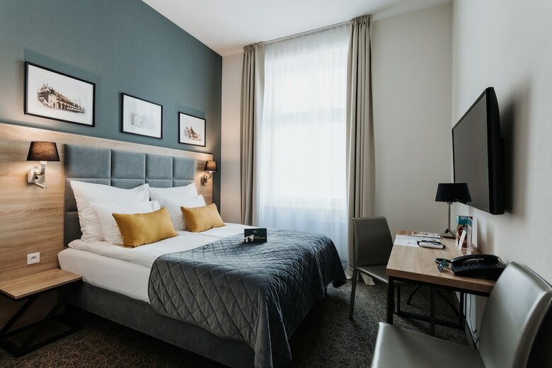 Hotel 32 Krak�w Old Town