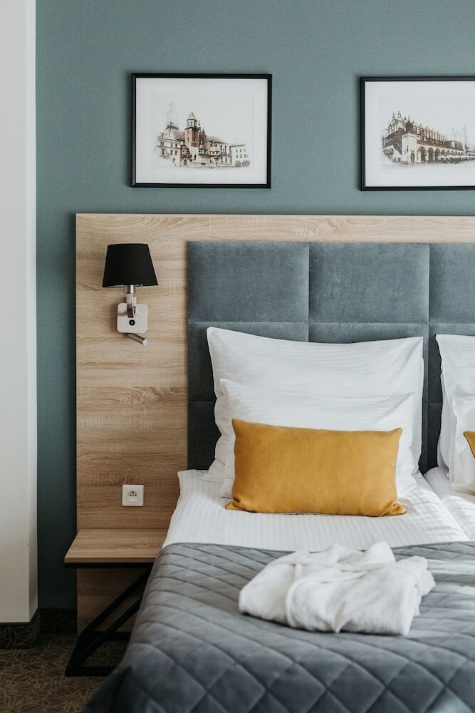 Hotel 32 Krak�w Old Town