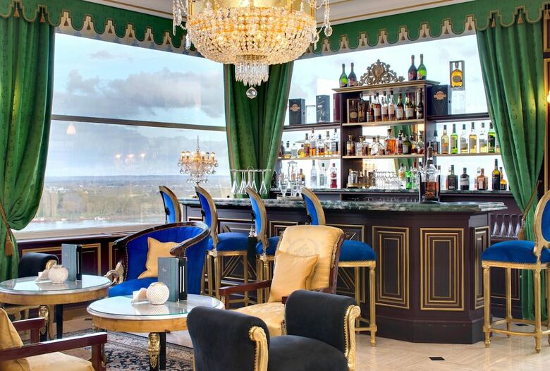 Hotel Ch�teau Le Prieur� - Younan Collection