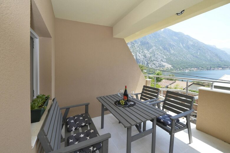 J&p Apartments Orahovac