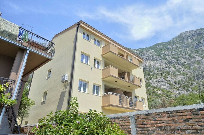 J&p Apartments Orahovac