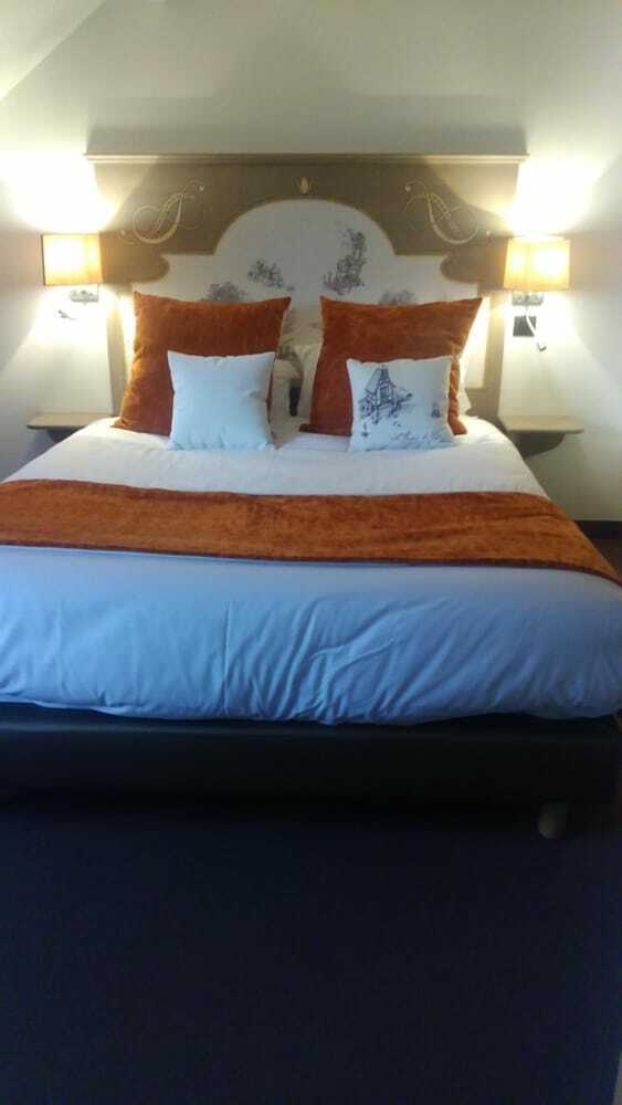 Brit Hotel Confort La Ferme Du Pape