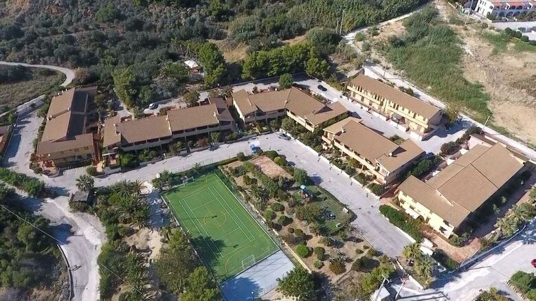 Apartamento Baia Renella Residence