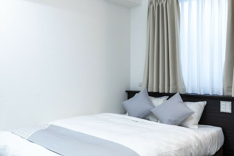 Oyo Hotel Reborn Namba-minami