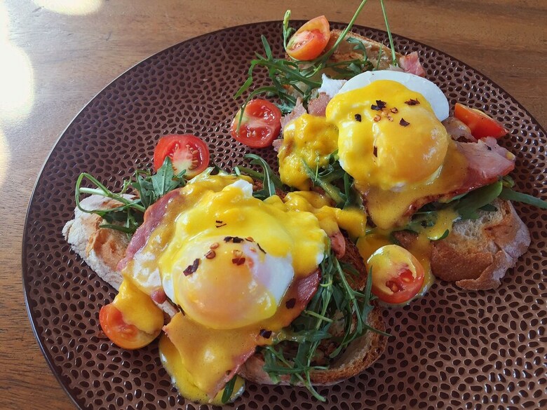 Hotel Bleu Verde I Am Colors