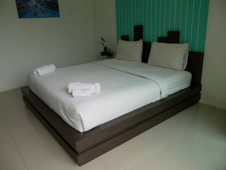 Hotel All Seasons Residence