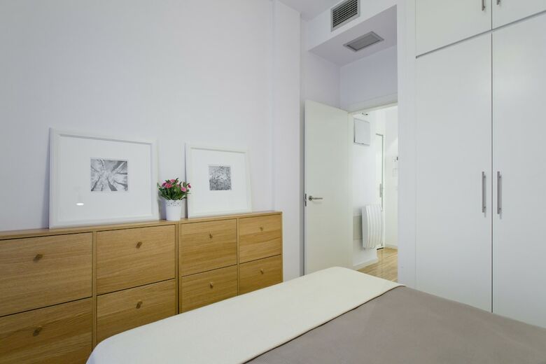 Gran Via Apartments By Flatsweethome