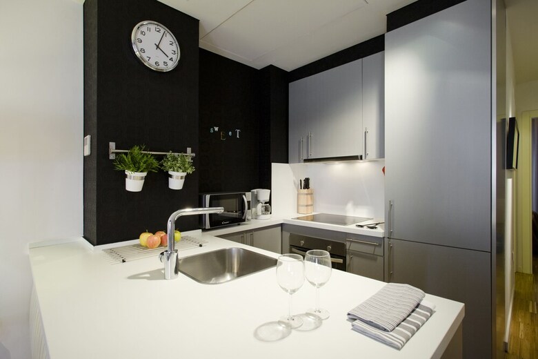 Gran Via Apartments By Flatsweethome