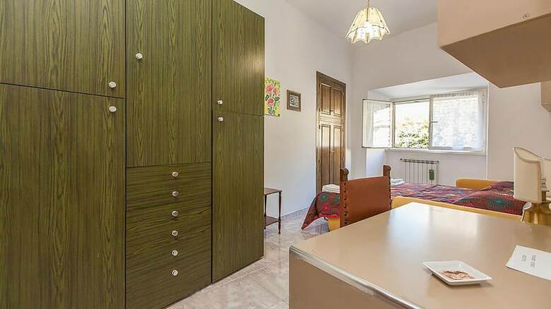 Caterina Embassy Apartment
