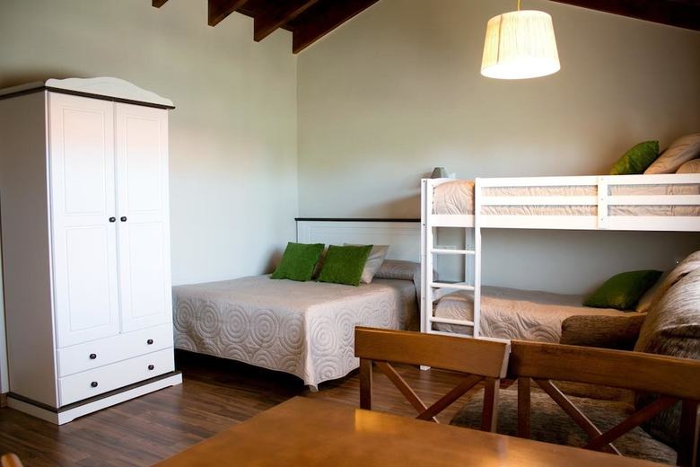Hotel Y Apartamentos El Cam�n