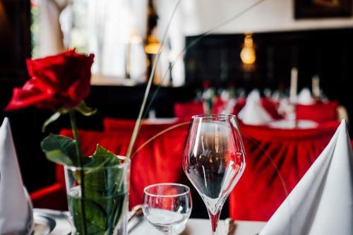 Romantik Hotel Ratskeller Wiedenbr�ck