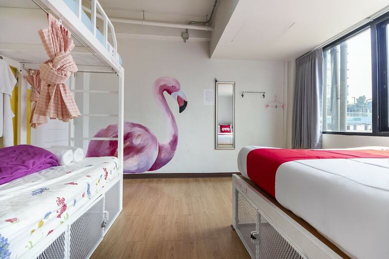 Hostal Oyo 705 Hostel@seatzstation