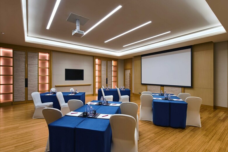 Hotel Crowne Plaza Sanya Haitang Bay Resort