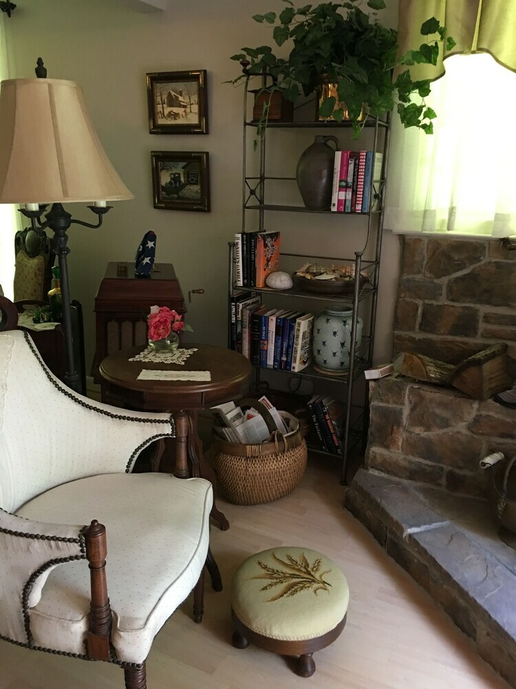 The Ashe Farm Bed & Breakfast