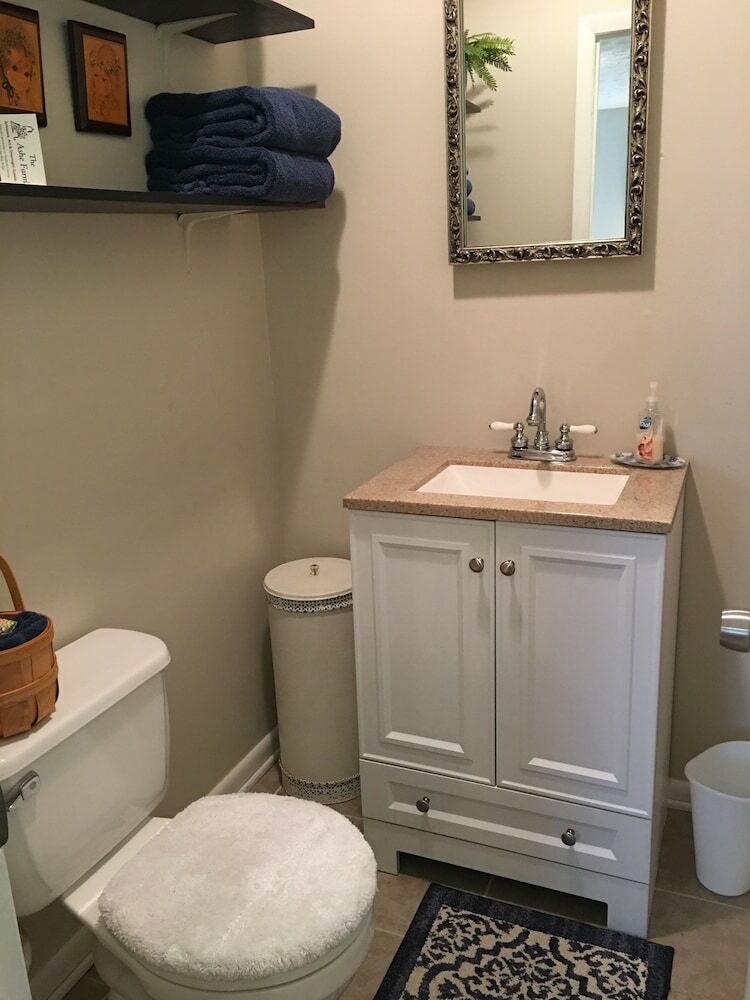 The Ashe Farm Bed & Breakfast