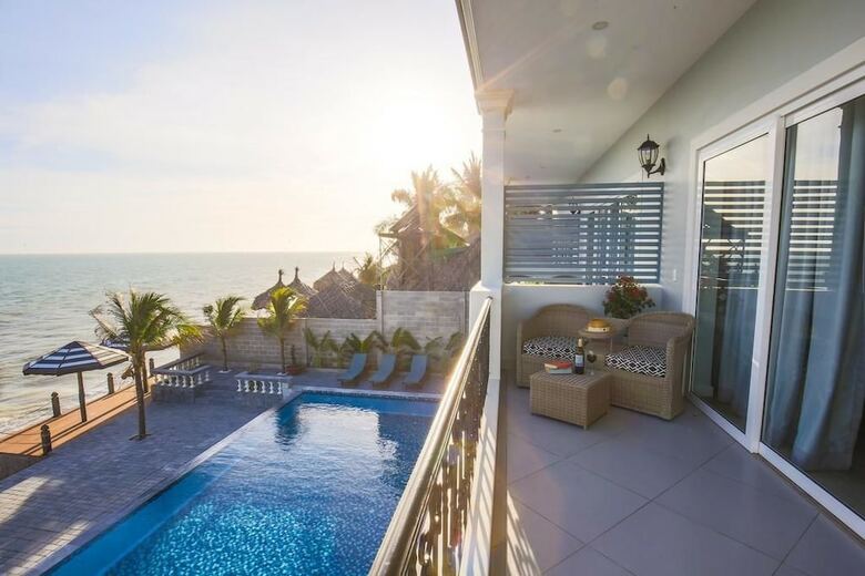 Hotel Serenity By The Sea