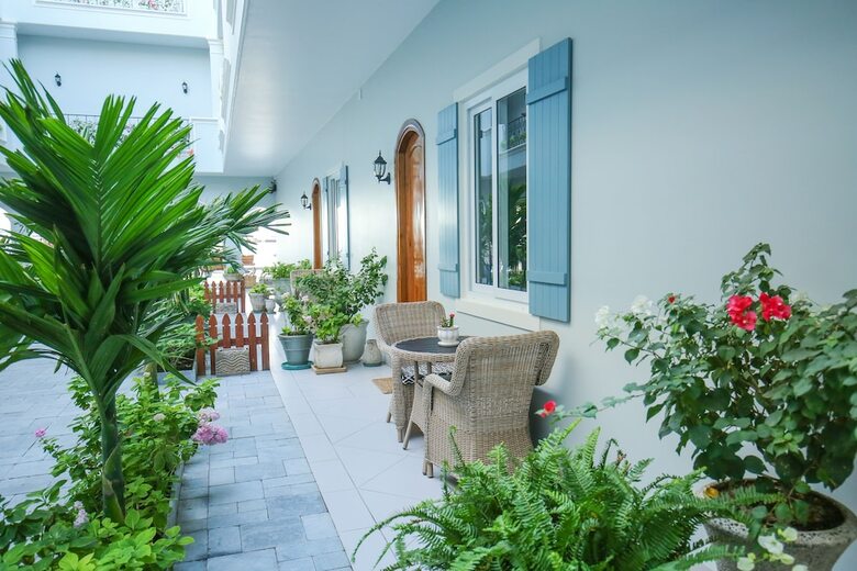 Hotel Serenity By The Sea