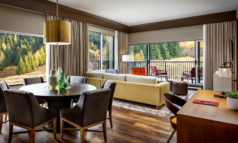 The Josie - A Noble House Hotel