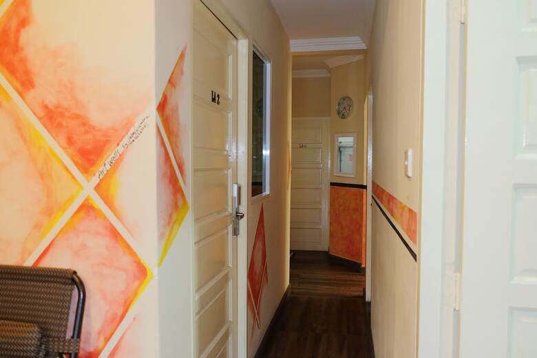 Hotel Natol Homestay - L.a