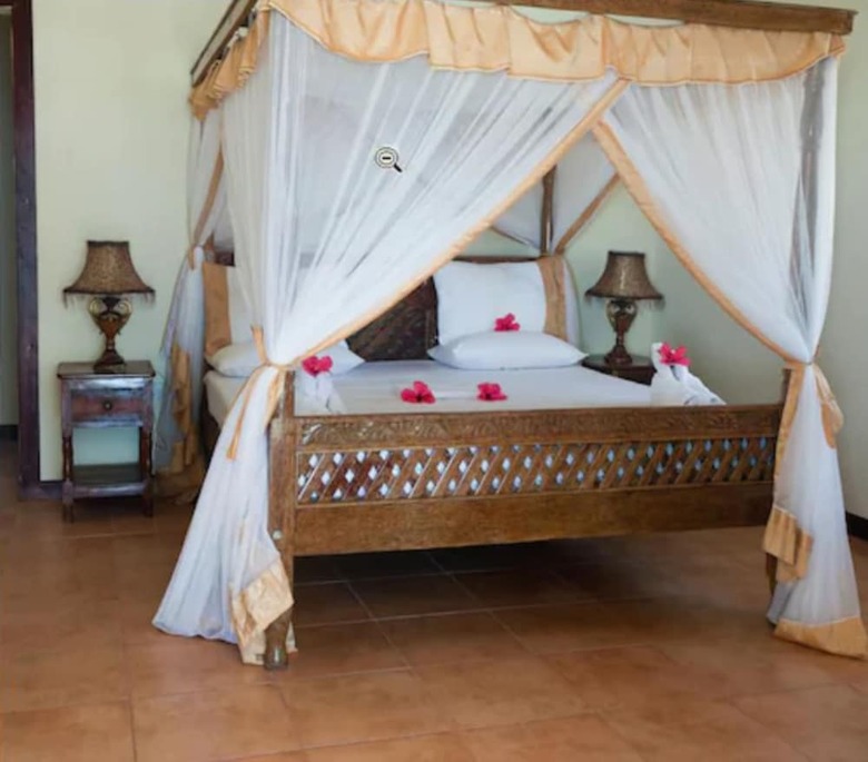Hotel Arabian Nights Suites