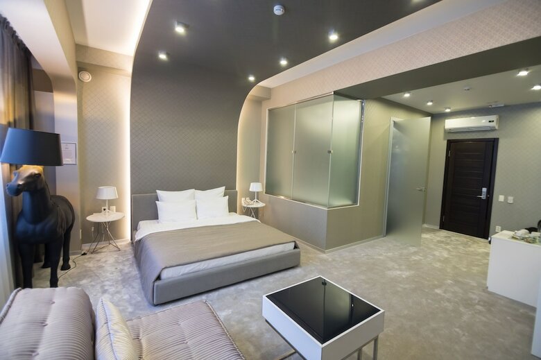 Bliss Hotel & Spa