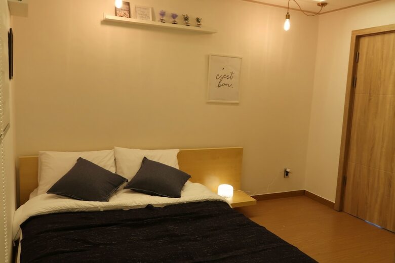 Hostal Huayuan House Hongdae - Hostel