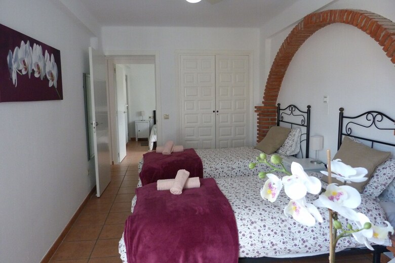 Apartamentos Tahiti Nerja Bluewater