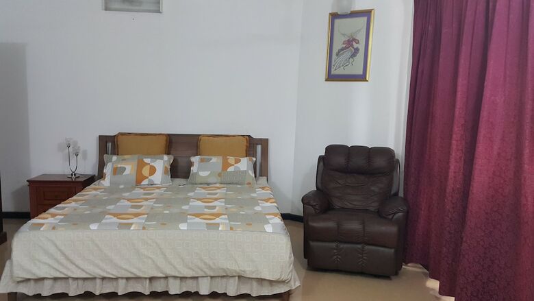 Bed & Breakfast Resident View Homestay