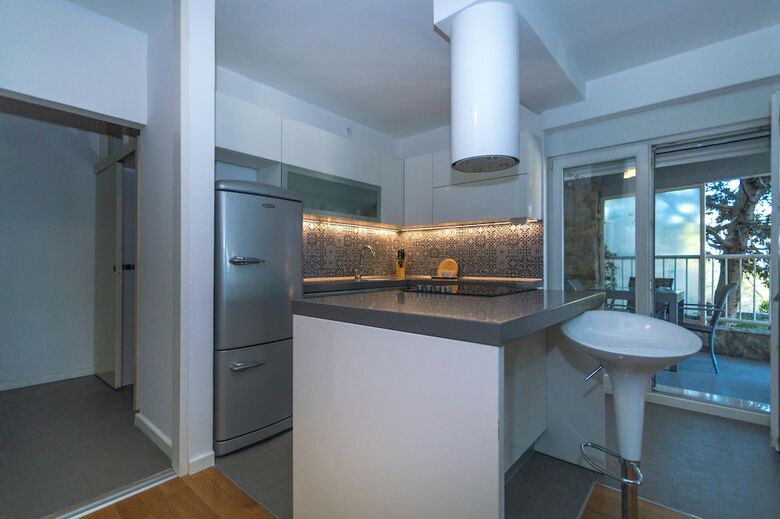 Amazing Apartments Near Center & Beaches
