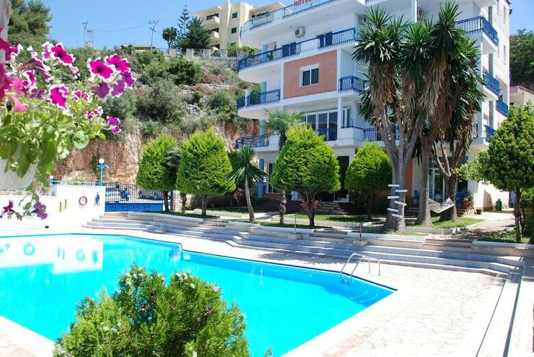 Hotel Dea