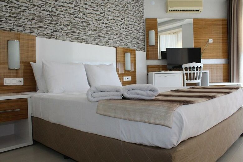 Wa Cesme Farm Hotel Beach Resort & Spa
