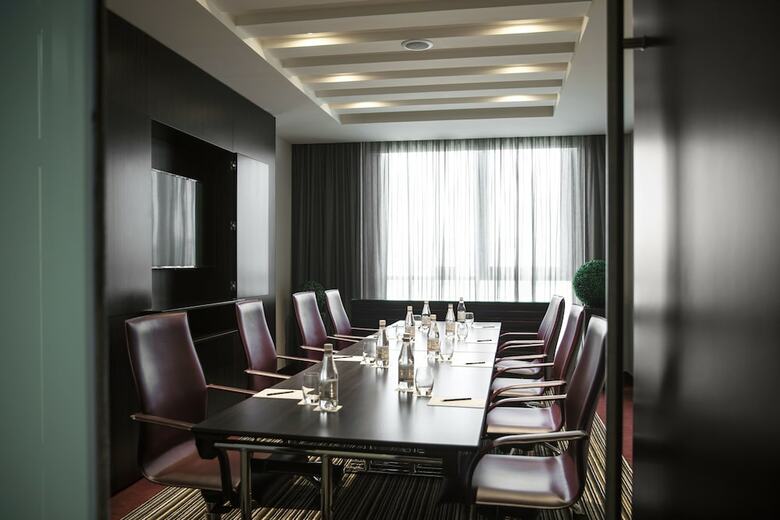Hotel Centro Salama Jeddah By Rotana