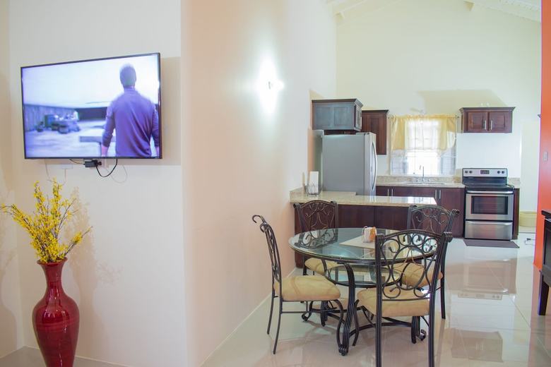 Ocho Rios Getaway Villa At Draxhall