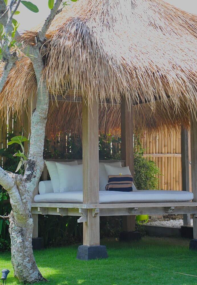 Villa Santai Beach House