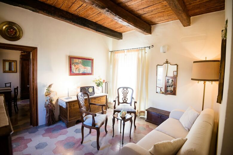 Hotel Nena' Al Borgo Castello