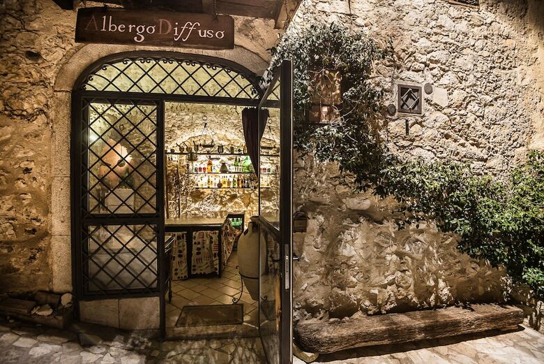 Hotel Nena' Al Borgo Castello