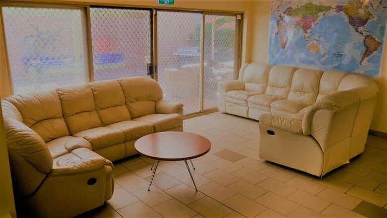 Hostal Myozexp Palmerston Lodge