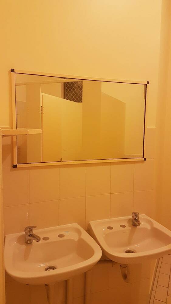 Hostal Myozexp Palmerston Lodge