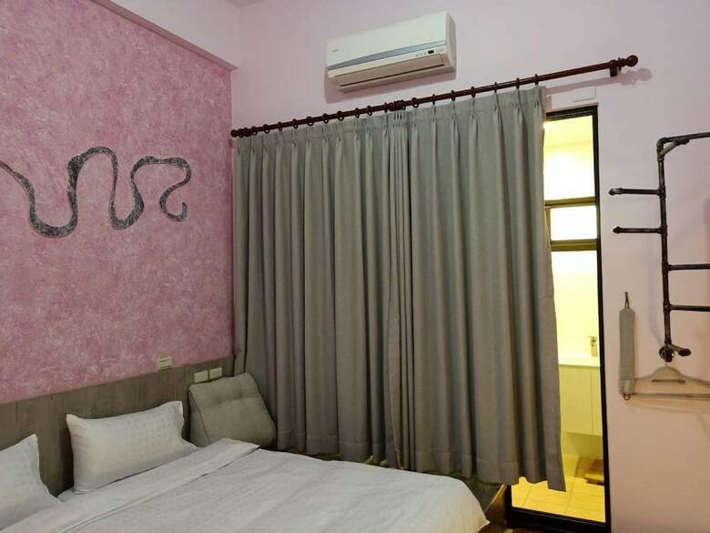 East Cube B&B